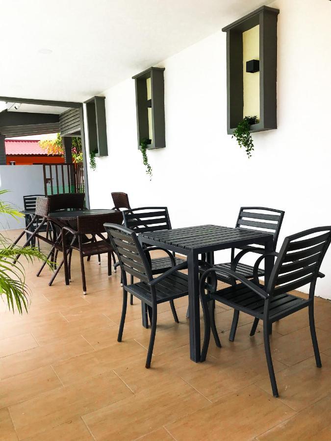 Norshah Village Resort Pantai Cenang  Eksteriør billede