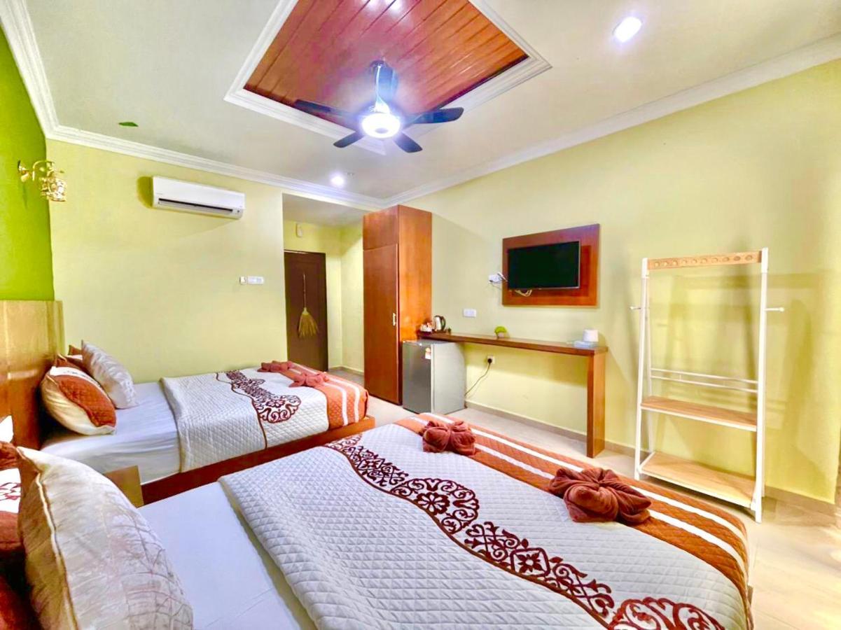 Norshah Village Resort Pantai Cenang  Eksteriør billede