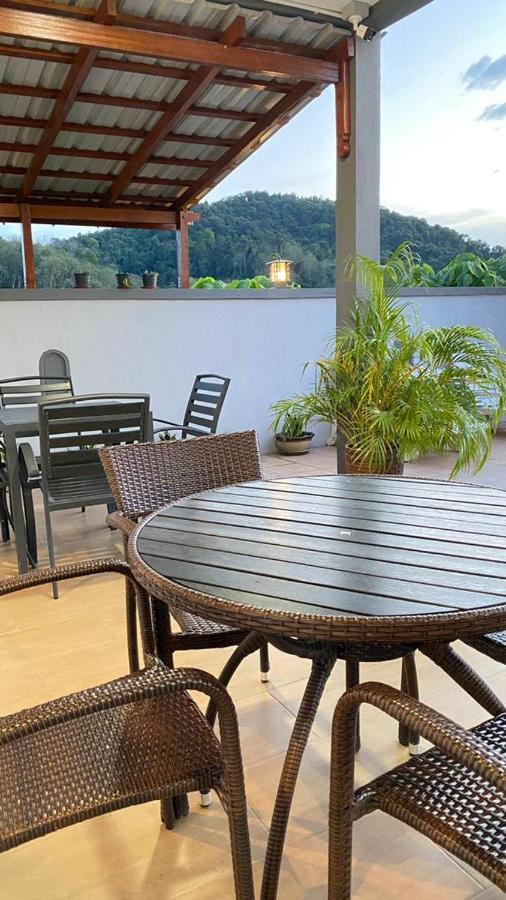 Norshah Village Resort Pantai Cenang  Eksteriør billede